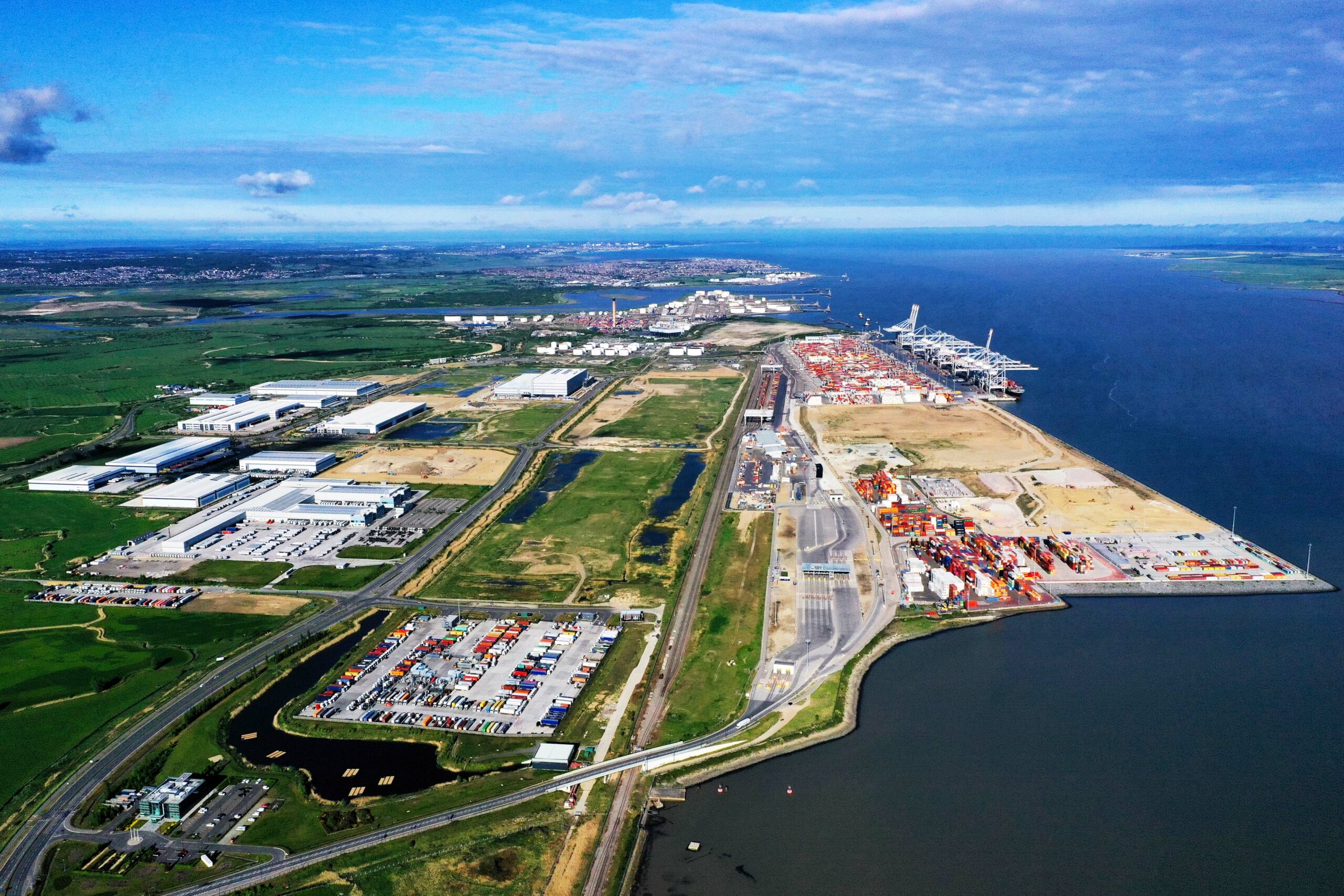 DP World London Gateway Handles 10 Millionth Container Port 
