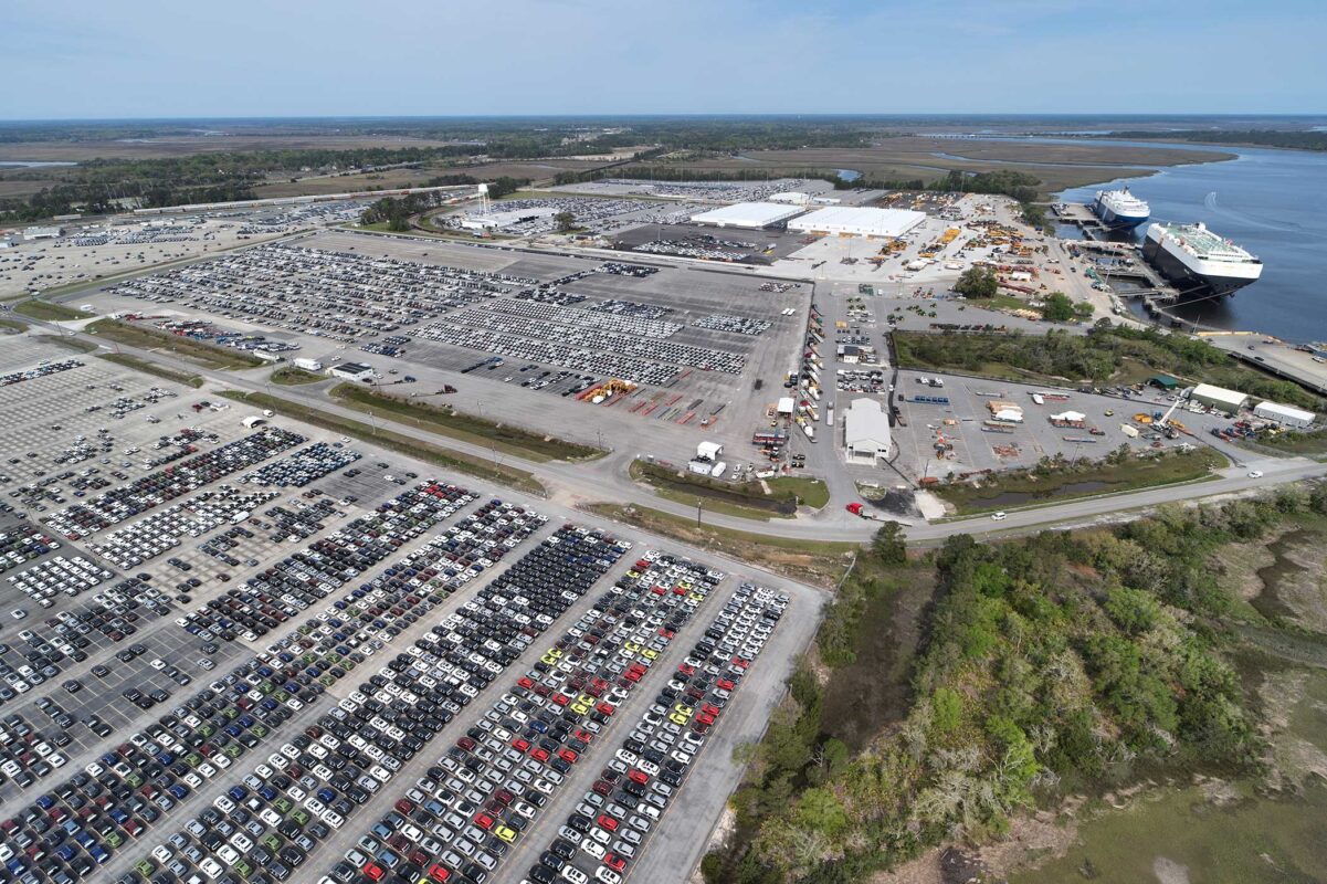 Port of Savannah sets record with 441,000 TEU in April