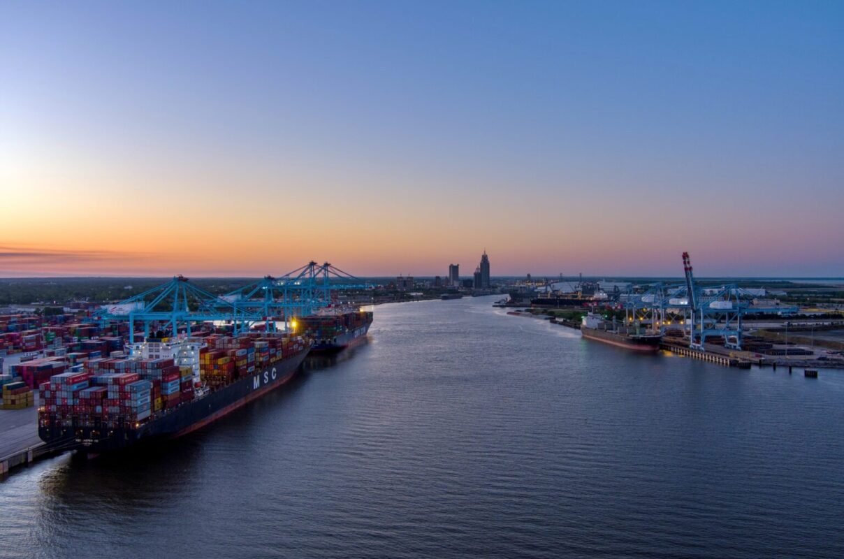 Alabama Port Authority applies for emissions reduction funding