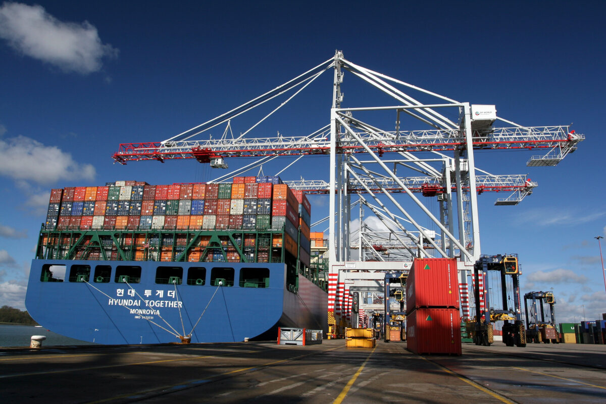 Liebherr to supply STS cranes to West Coast US
