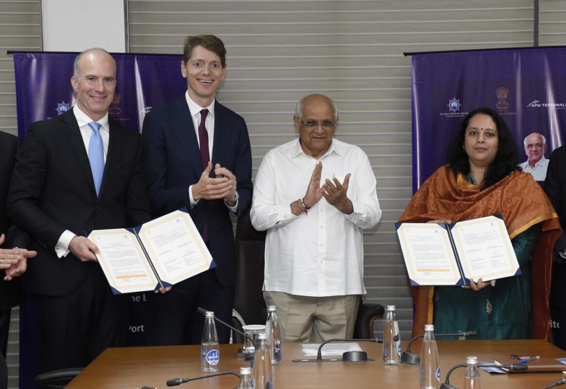 APMT Pipavav to expand with $2 billion investment