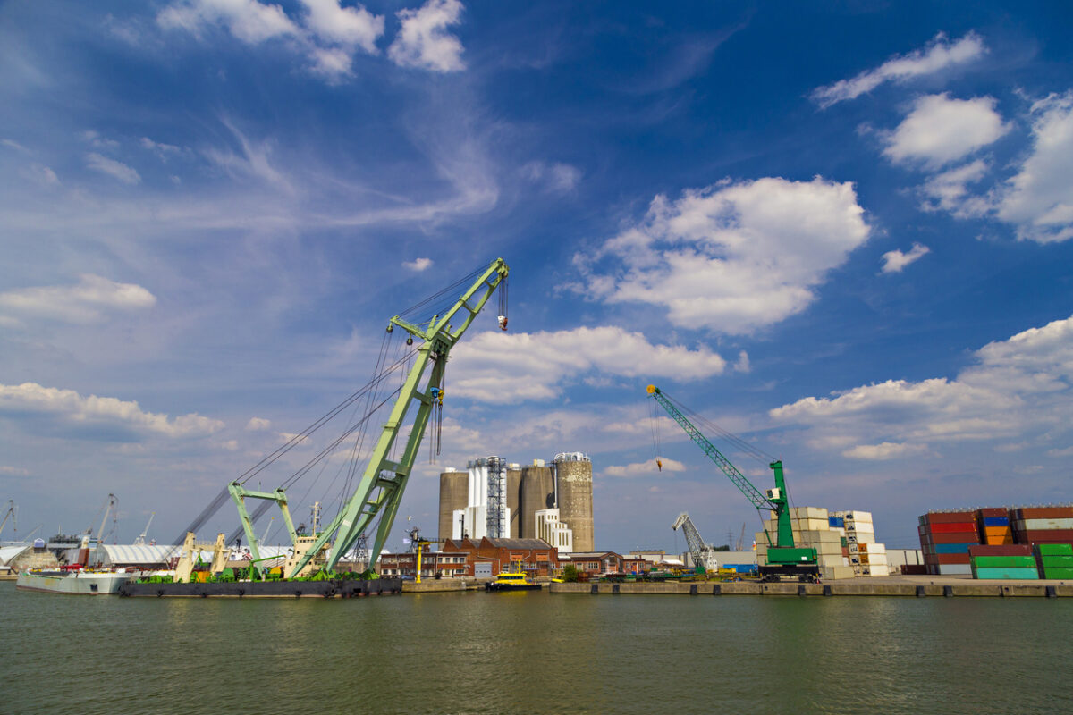 Antwerp-Bruges reports mixed cargo trends in 2025