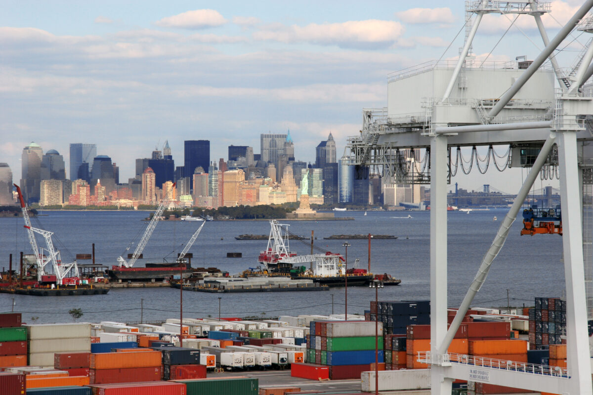 Port of New York and New Jersey sees second-busiest August