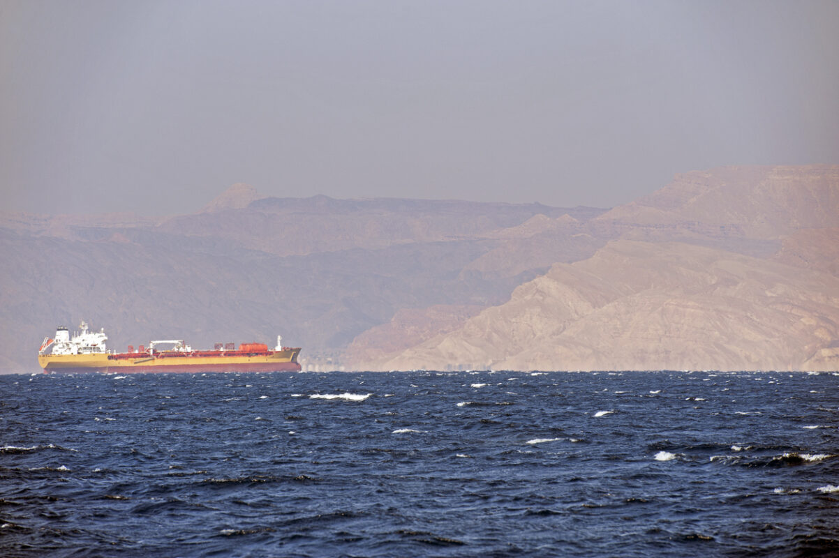 Gemini partners cautious on Red Sea return