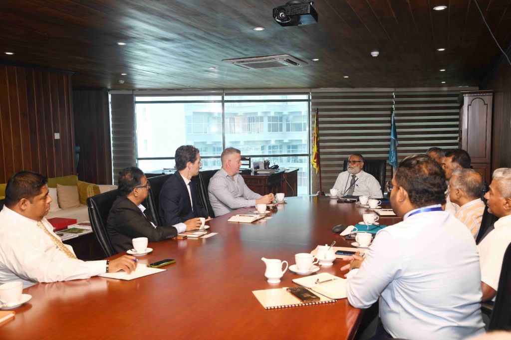 Hapag-Lloyd meets SLPA to discuss port development