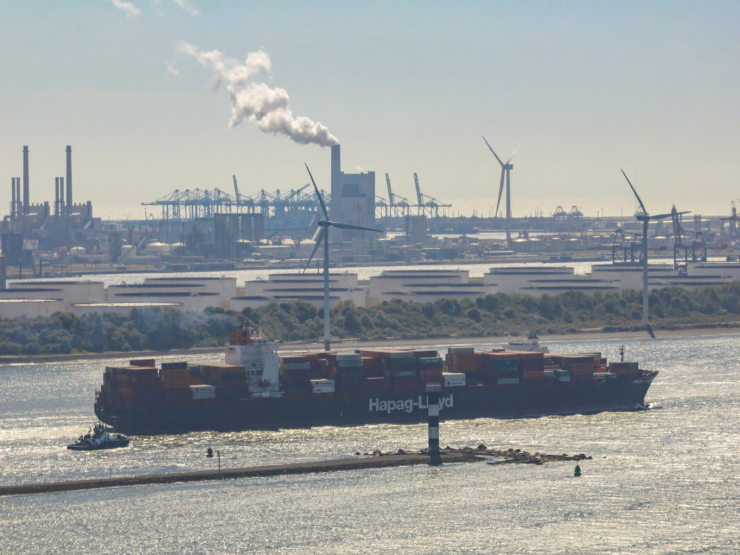 Maasvlakte II to host new Ministry of Defence terminal