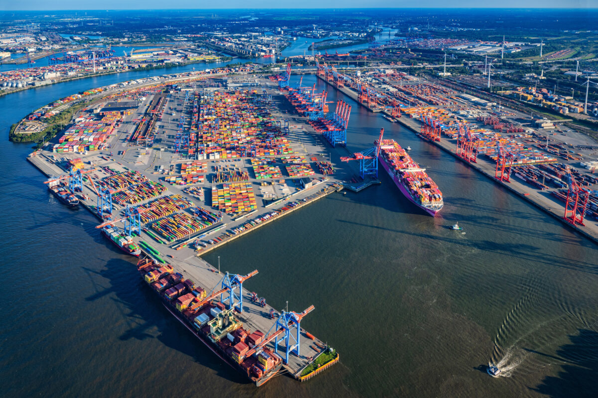 Verdi strike shuts HHLA, Eurogate terminals in Hamburg