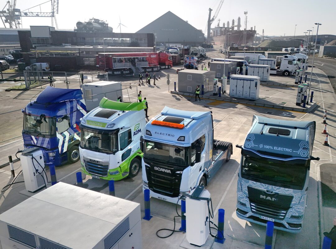Fleete opens UK’s largest EV HGV hub