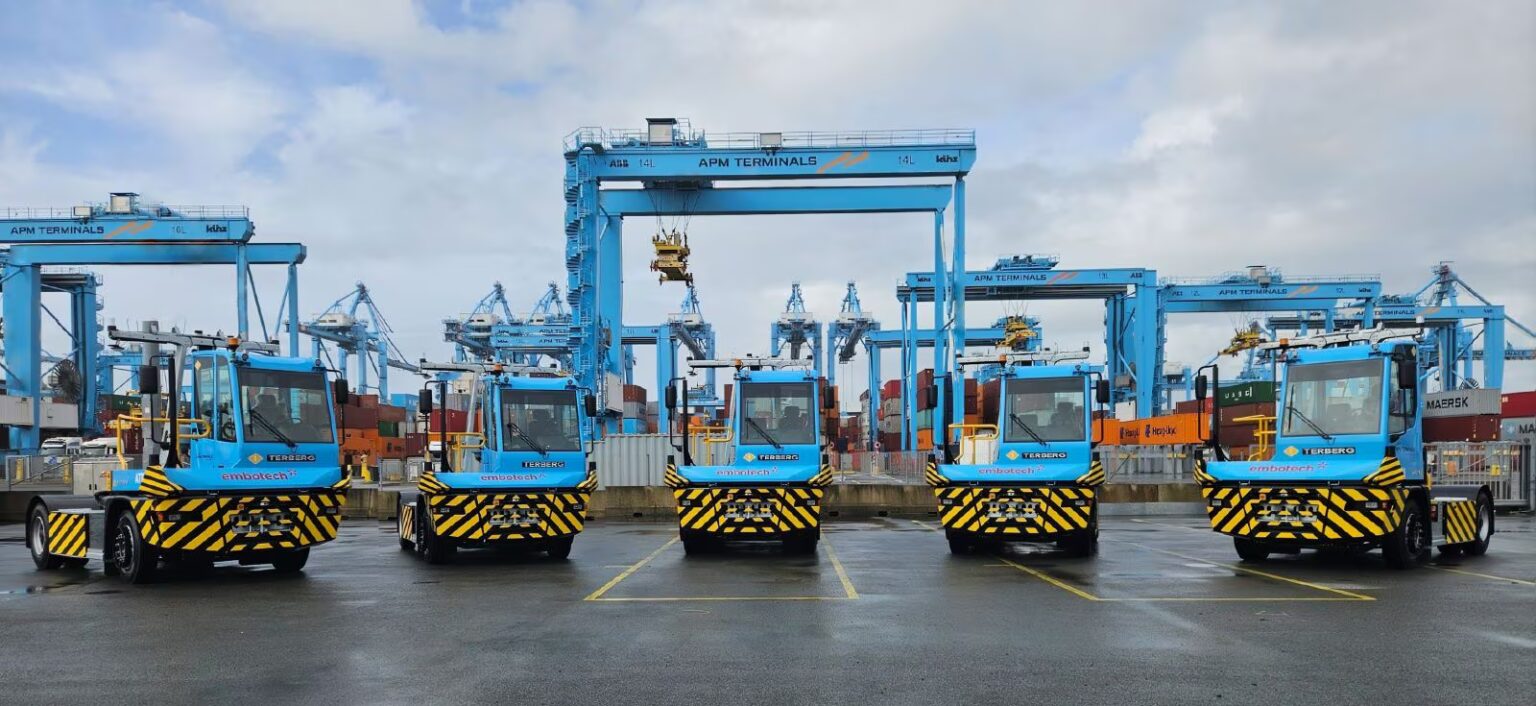 APM Terminals expands automated tractor fleet in Rotterdam