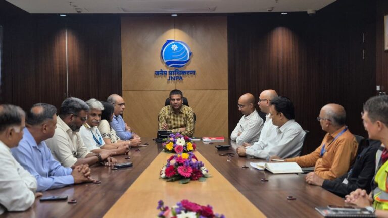 JNPA hits record 100 MMT cargo throughput