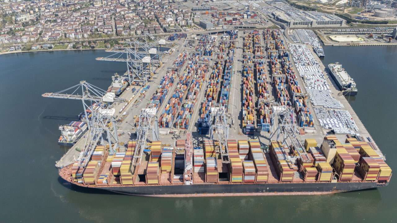 NWSA throughput drops after 2025 tariff frontloading