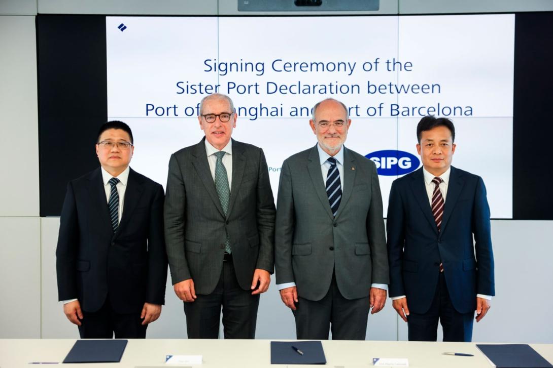 Port of Barcelona, SIPG sign sister port agreement
