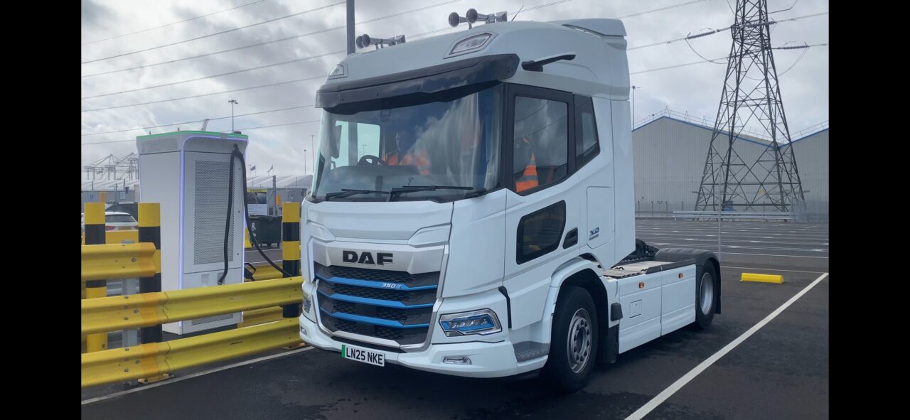 DP World expands electric HGV trial at Southampton