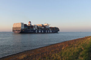 CMA CGM, Asyad to build $400 million Sohar terminal