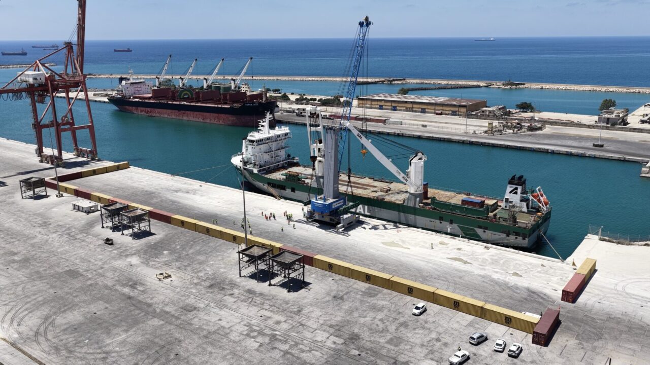 DP World delivers first crane to Port of Tartous