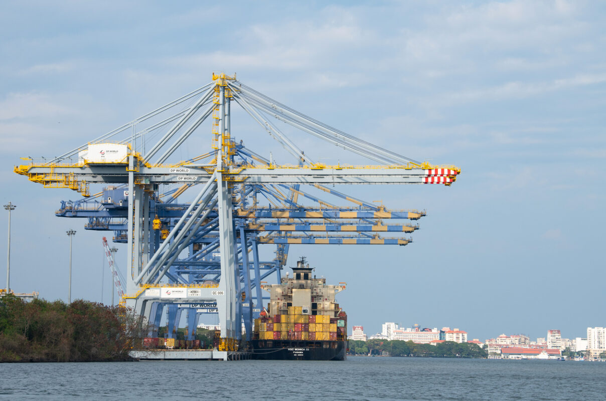 Indian Minister reviews Deendayal Port progress