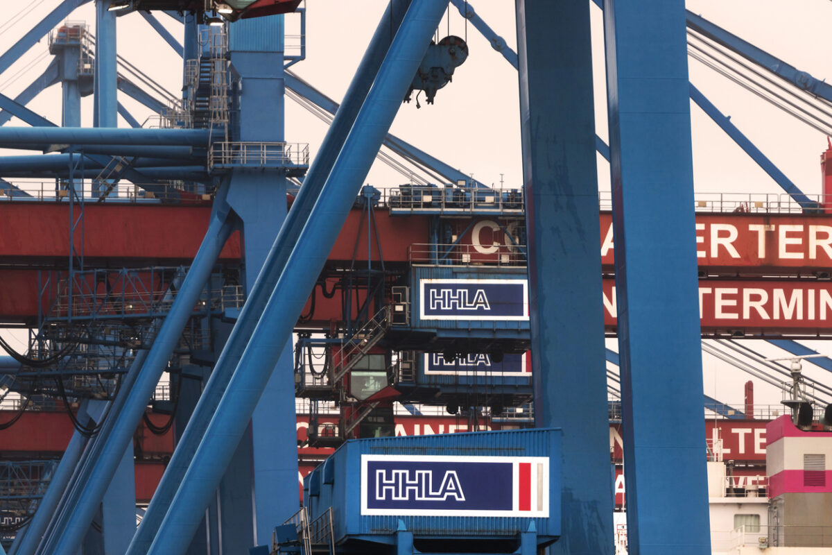 HHLA cuts 2026 profit outlook amid automation delays
