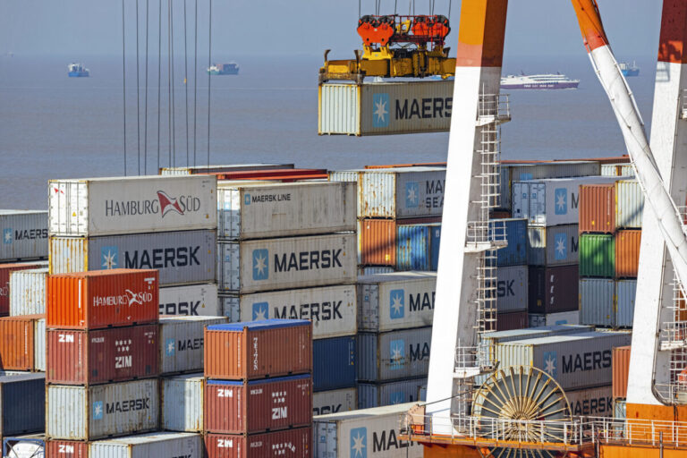 Maersk removes Shanghai from Dragon service