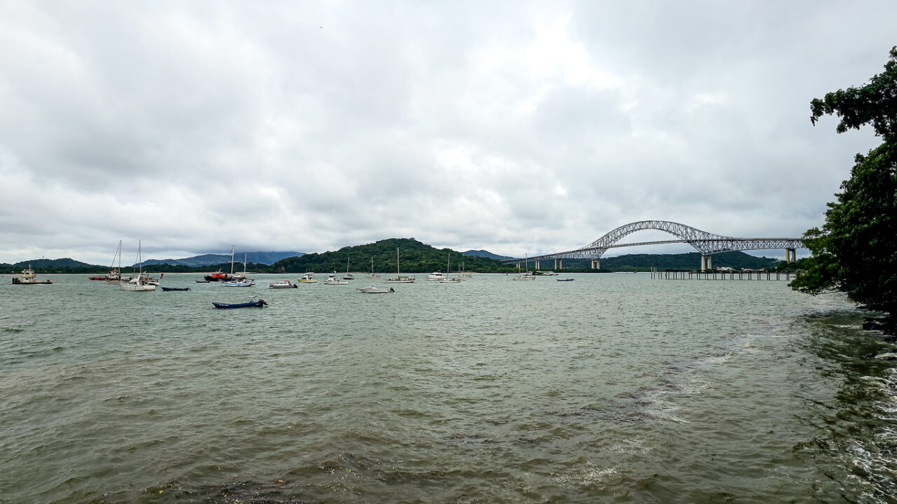 Panama Canal cuts Neopanamax draft limits