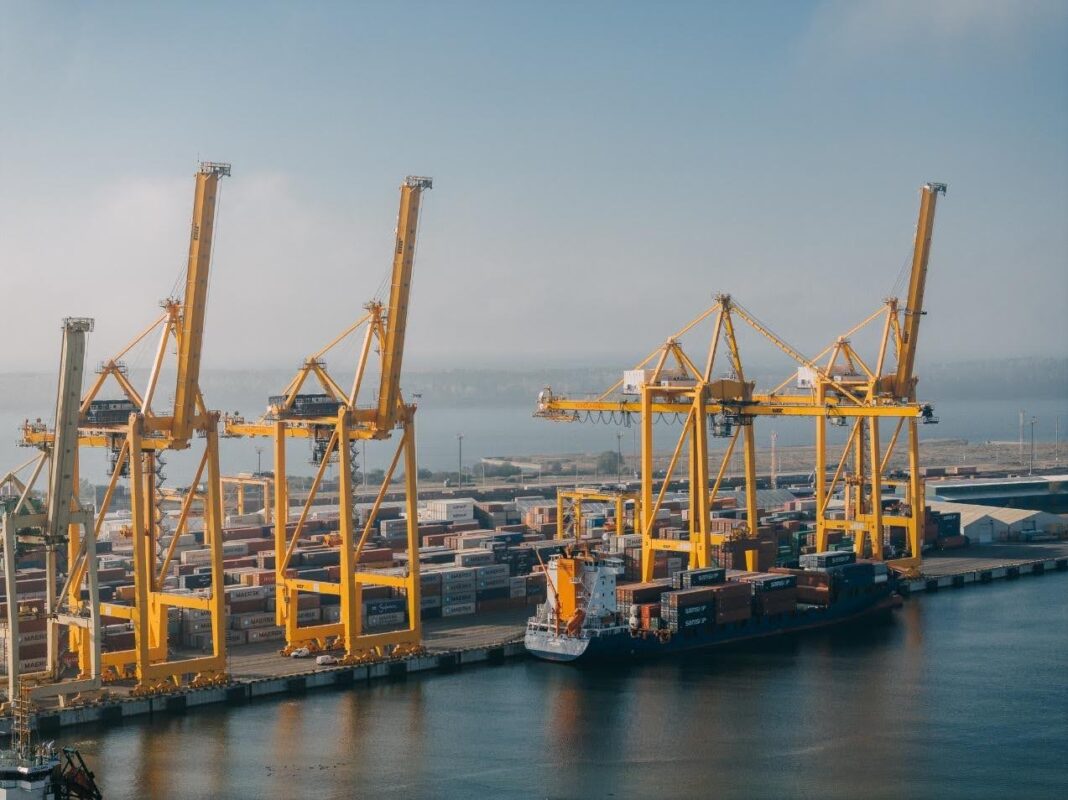 Klaipėda Container Terminal adopts Portchain Quay