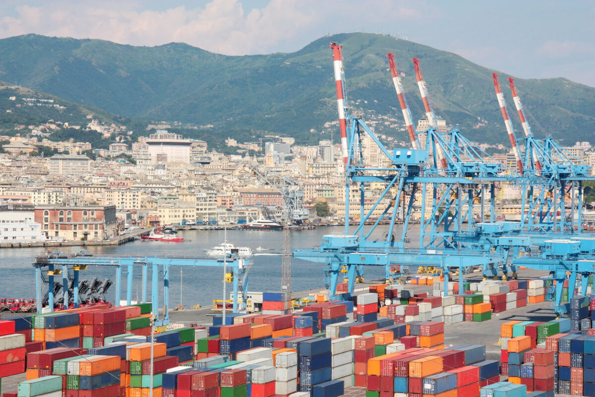 Genoa breakwater reaches 1.5-kilometre milestone