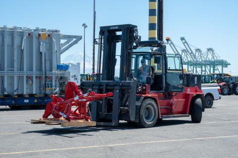 NWSA deploys second electric forklift at EB-1 Terminal