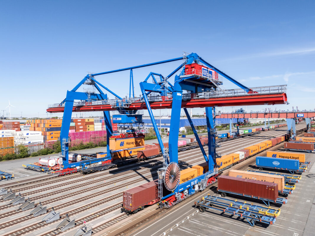 HHLA activates first remote rail cranes at CTA