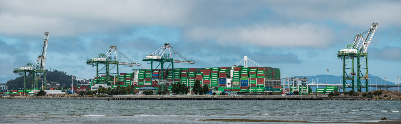 Port of Oakland’s laden cargo holds firm through July
