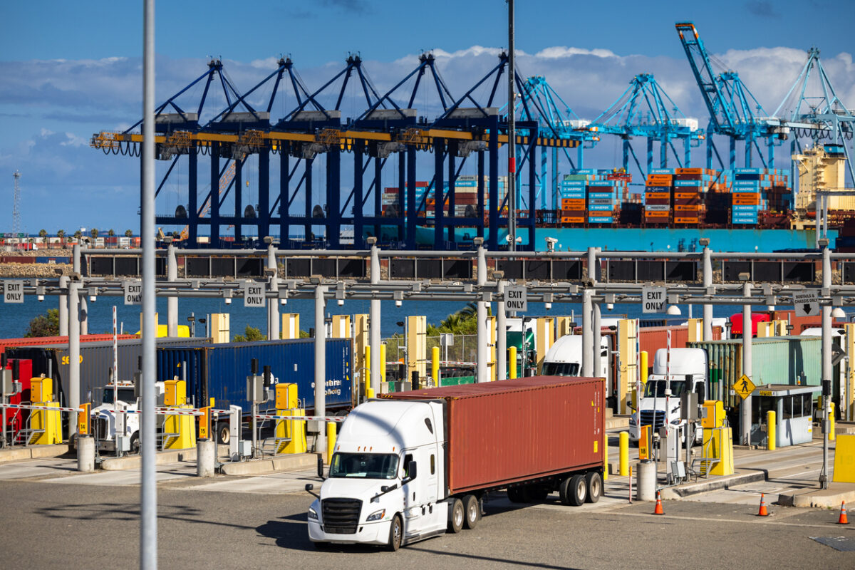 Port of Los Angeles extends Yusen Terminals lease to 2056