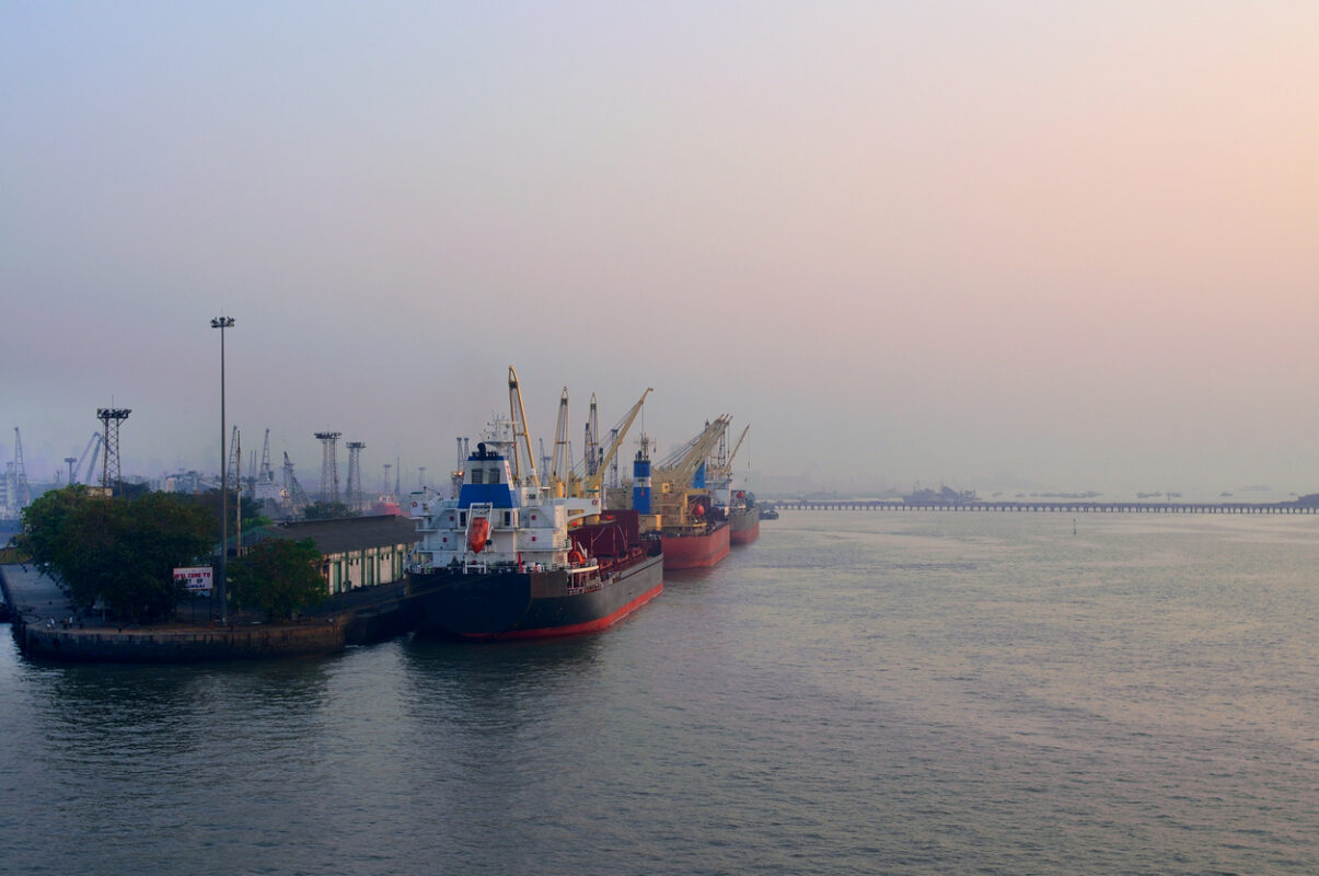 Mundra Port empty-container disruption hits exporters - Port Technology ...